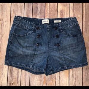 Madewell denim Button Faced shorts size 27